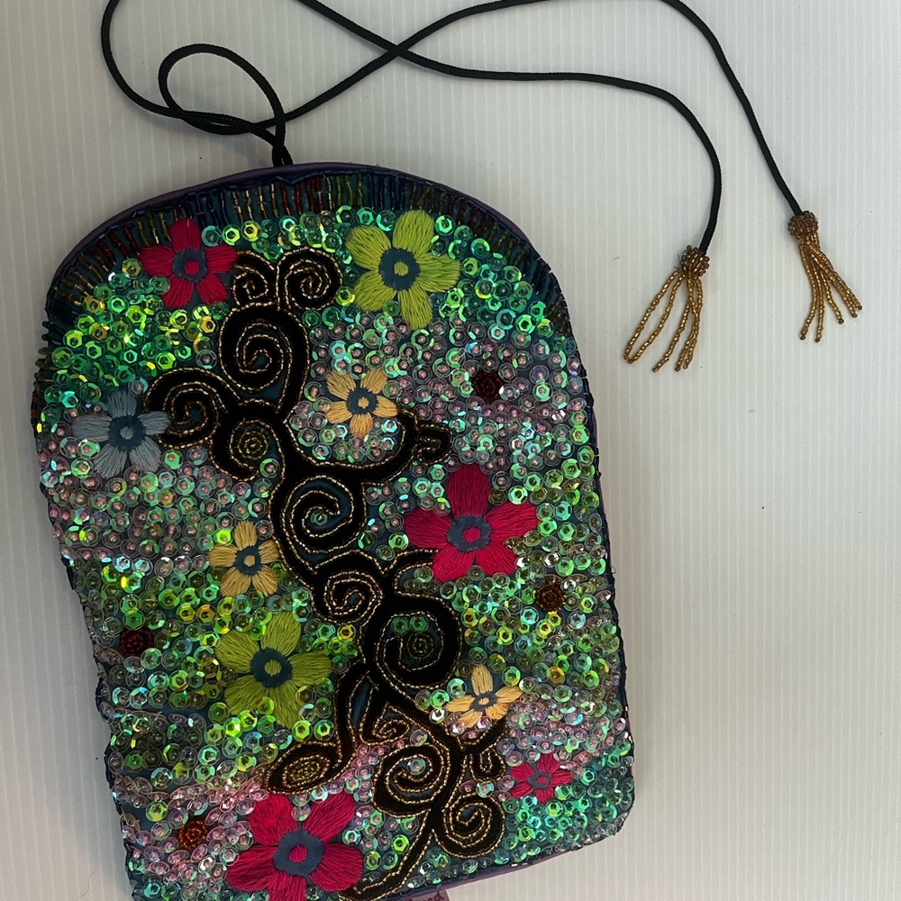Jewelry Holder for traveling ~ colorful sequined decorations